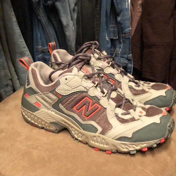 New Balance all terrain shoes - Picture 1 of 5